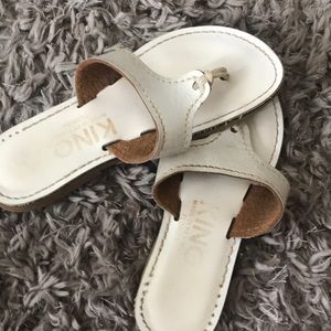 Women’s KInos. White size 7. Only made in Key West